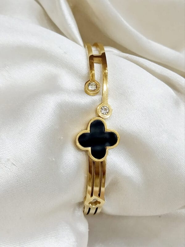 Double Charm Clover Bracelet