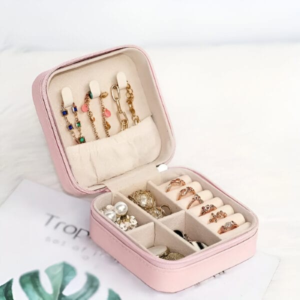 Mini Jewellery Box Organizer - Travel Size, Secure Storage & Tangle-Free