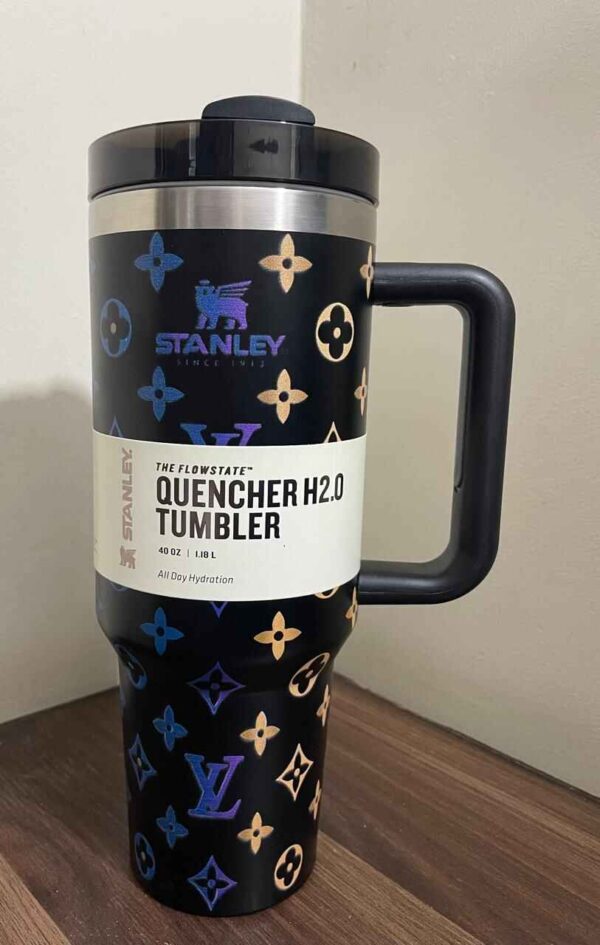 Tumbler Quencher H2.0 - Black Edition, Premium Quality with Box, 6-8 Hours Hot/Cold